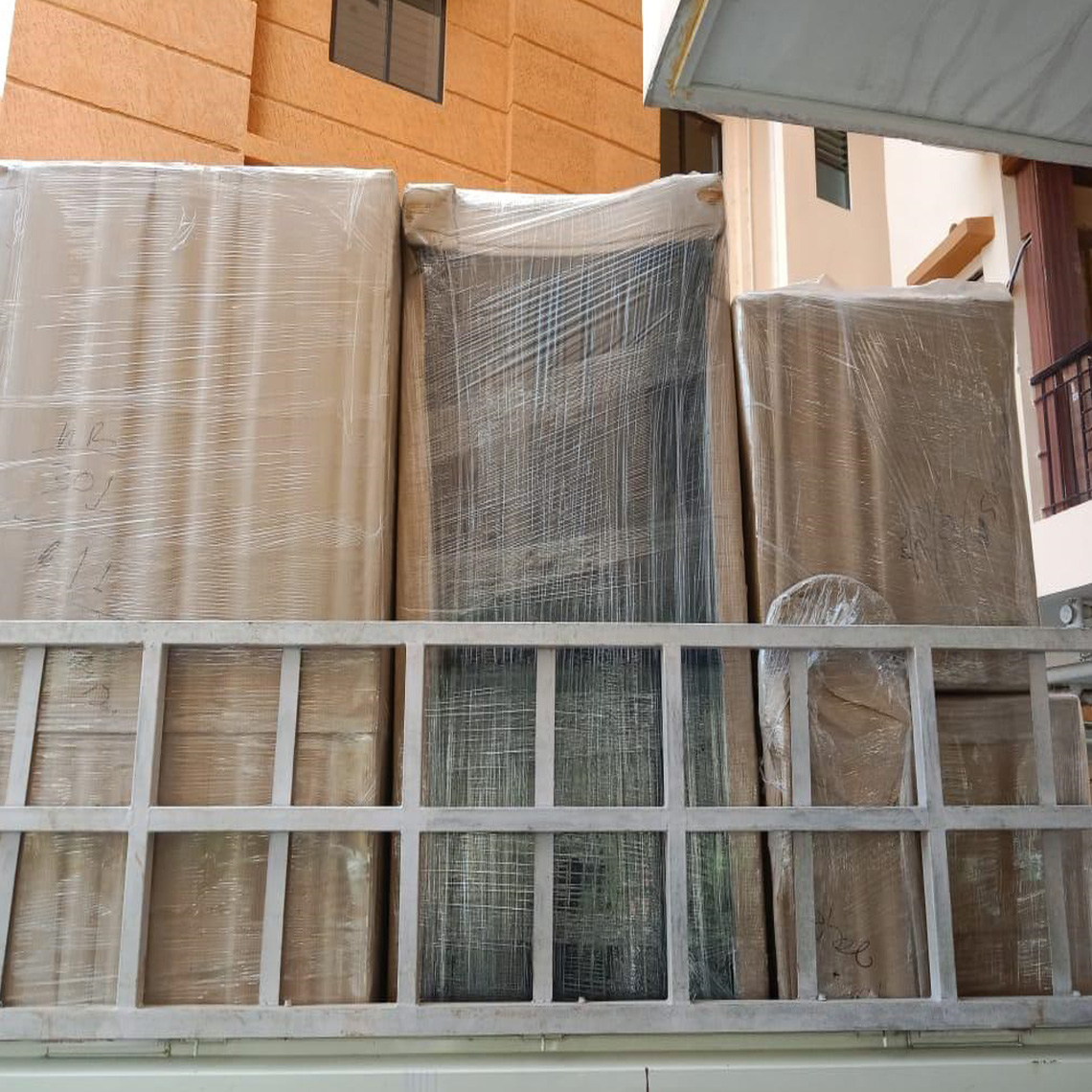 Loading Unloading Services