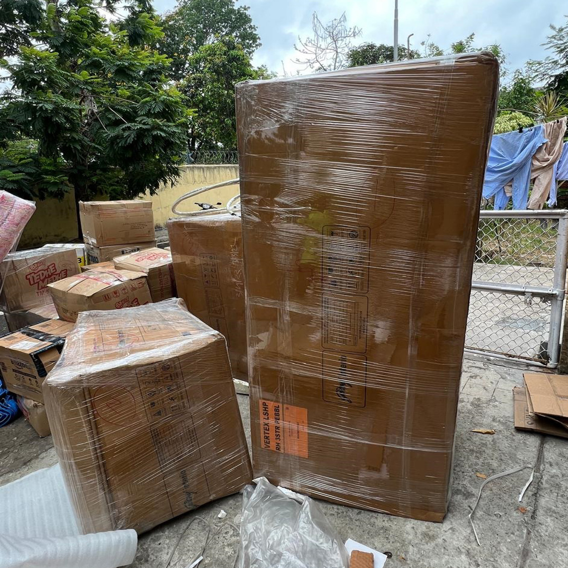 Loading Unloading Services